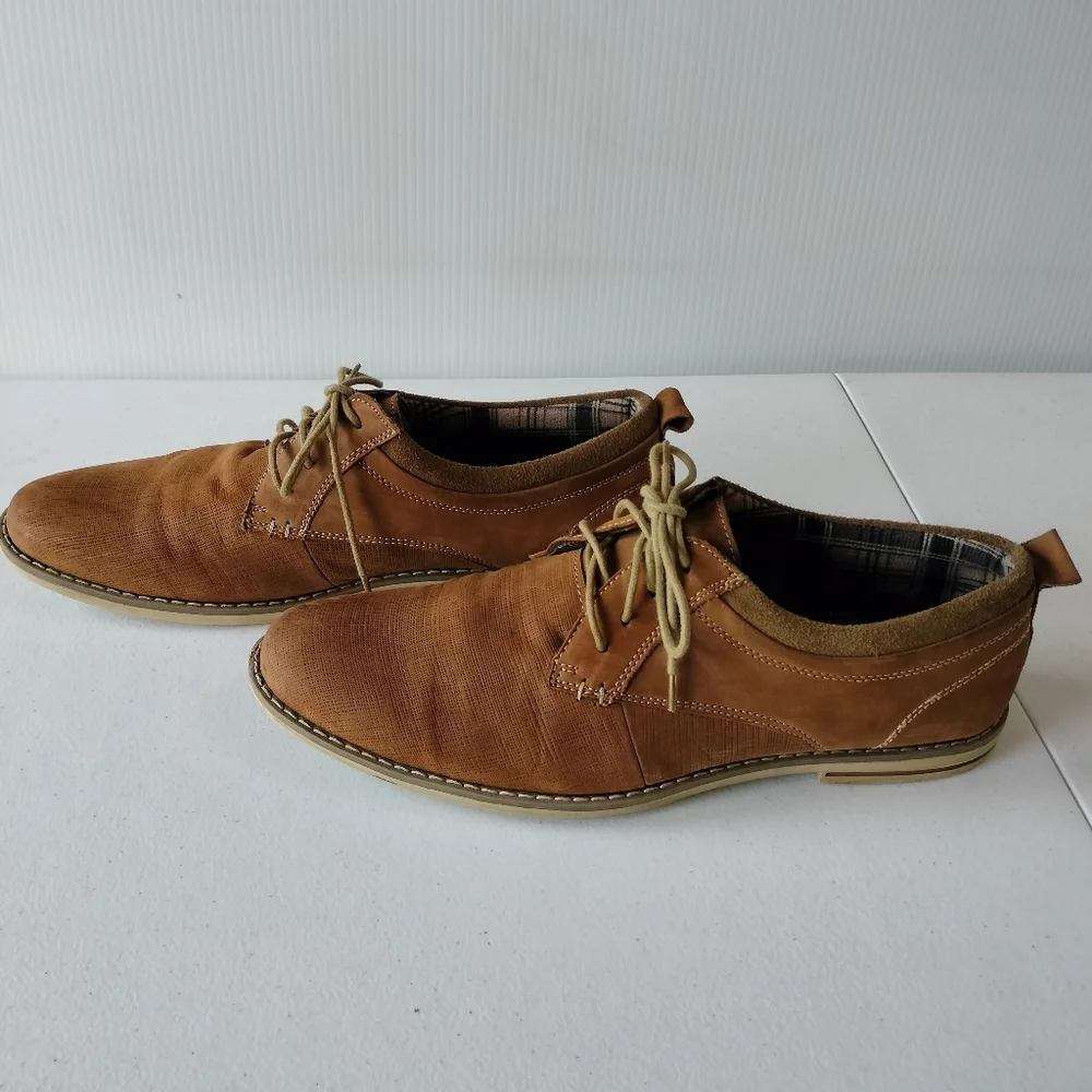Steve Madden mens lace up brown Oxford shoes 12 preppy Office Comfort